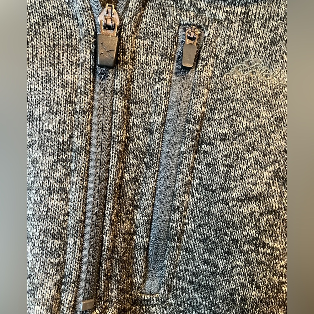 Eddie Bauer Long-Sleeve Pull-Over- Men’s Large - Picture 2 of 7